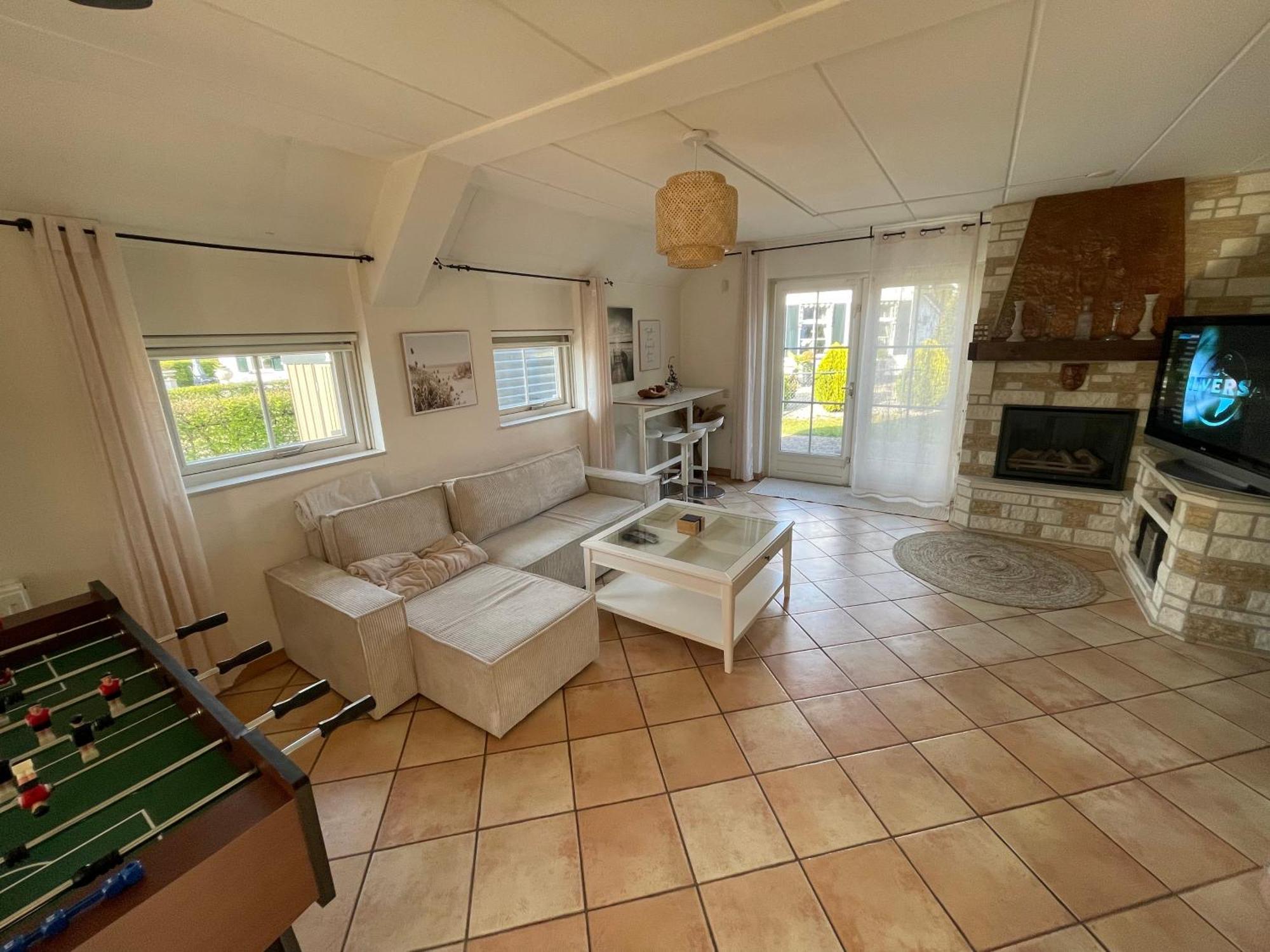 Freistehendes Ferienhaus Am See Naehe Roermond Heel 外观 照片